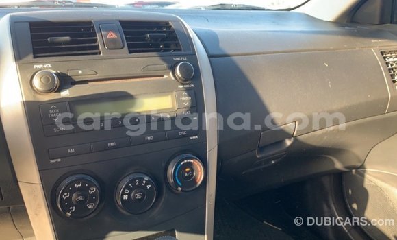 Ra Imported Toyota Corolla funfun Ọkọ̀ in Import - Dubai ni Ashanti Ra Imported Toyota Corolla funfun Ọkọ̀ in Import - Dubai ni Ashanti