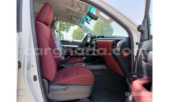 Ra Imported Toyota Hilux funfun Ọkọ̀ in Import - Dubai ni Ashanti Ra Imported Toyota Hilux funfun Ọkọ̀ in Import - Dubai ni Ashanti