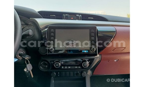 Ra Imported Toyota Hilux funfun Ọkọ̀ in Import - Dubai ni Ashanti Ra Imported Toyota Hilux funfun Ọkọ̀ in Import - Dubai ni Ashanti