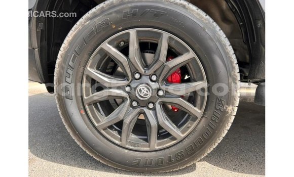 Buy Import Toyota Hilux Black Car in Import - Dubai in Ashanti Buy Import Toyota Hilux Black Car in Import - Dubai in Ashanti