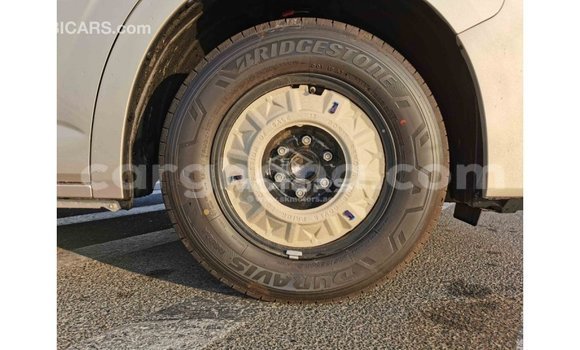 Sayi Imported Toyota Hiace Sauran Mota in Import - Dubai a Ashanti Sayi Imported Toyota Hiace Sauran Mota in Import - Dubai a Ashanti