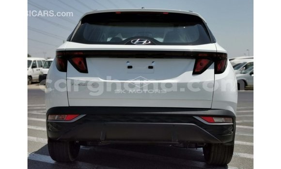 Sayi Imported Hyundai Tucson White Mota in Import - Dubai a Ashanti Sayi Imported Hyundai Tucson White Mota in Import - Dubai a Ashanti