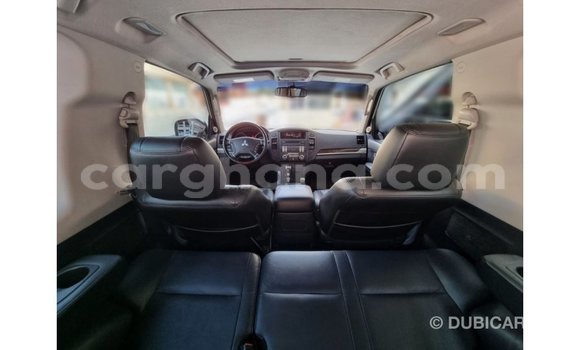 Buy Import Mitsubishi Pajero White Car in Import - Dubai in Ashanti Buy Import Mitsubishi Pajero White Car in Import - Dubai in Ashanti