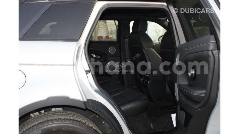 Big with watermark land rover range rover ashanti import dubai 44156