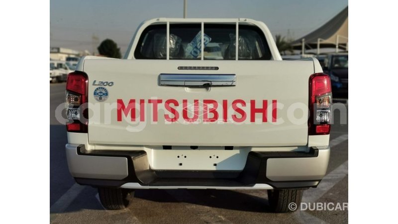 Big with watermark mitsubishi l200 ashanti import dubai 44169