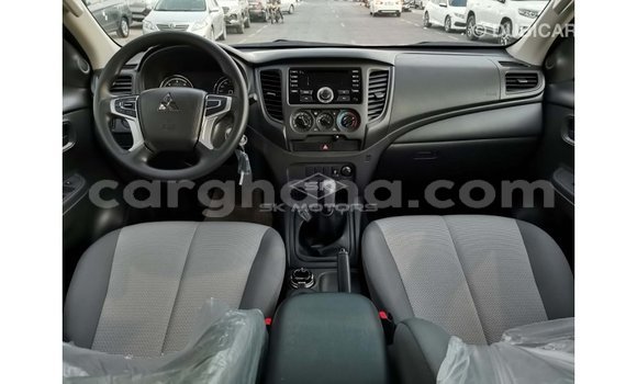 Ra Imported Mitsubishi L200 funfun Ọkọ̀ in Import - Dubai ni Ashanti Ra Imported Mitsubishi L200 funfun Ọkọ̀ in Import - Dubai ni Ashanti