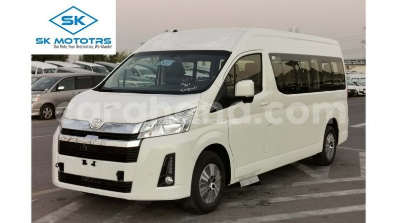 Big with watermark toyota hiace ashanti import dubai 44170