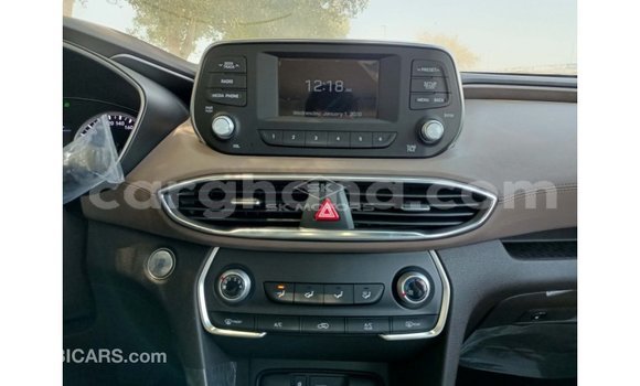 Ra Imported Hyundai Santa Fe funfun Ọkọ̀ in Import - Dubai ni Ashanti Ra Imported Hyundai Santa Fe funfun Ọkọ̀ in Import - Dubai ni Ashanti