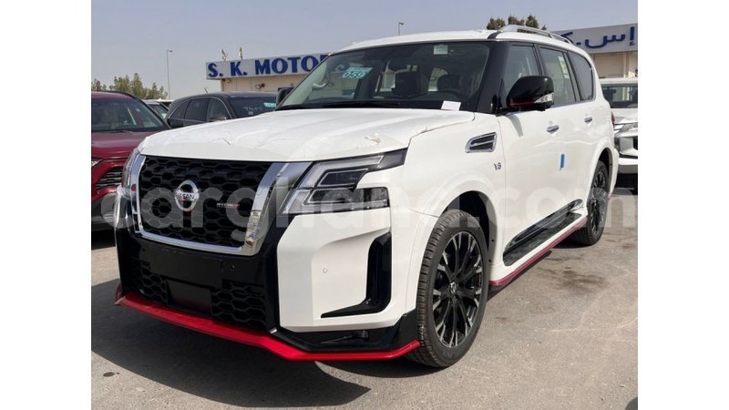 Big with watermark nissan patrol ashanti import dubai 44173