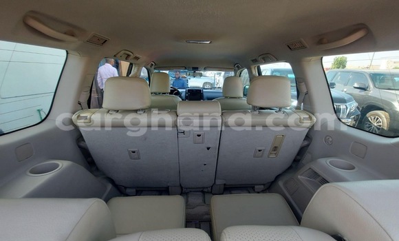 Buy Used Toyota Land Cruiser Prado Silver Car in Accra in Greater Accra Buy Used Toyota Land Cruiser Prado Silver Car in Accra in Greater Accra