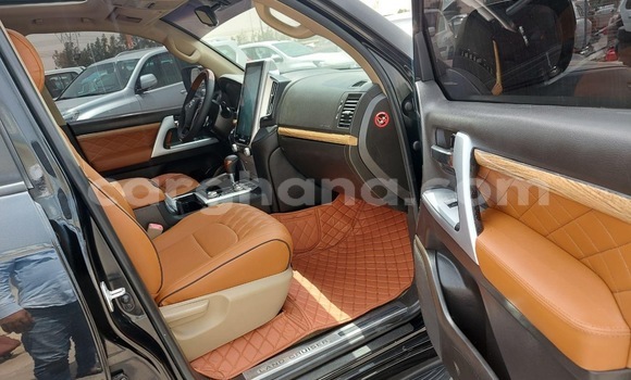 Buy Used Toyota Land Cruiser Black Car in Accra in Greater Accra Buy Used Toyota Land Cruiser Black Car in Accra in Greater Accra