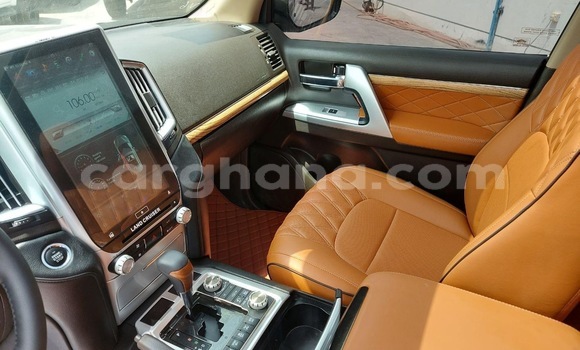Buy Used Toyota Land Cruiser Black Car in Accra in Greater Accra Buy Used Toyota Land Cruiser Black Car in Accra in Greater Accra
