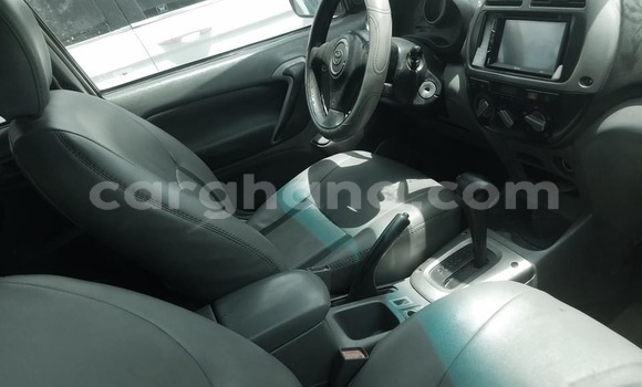 Sayi Na hannu Toyota RAV4 Brown Mota in Accra a Greater Accra Sayi Na hannu Toyota RAV4 Brown Mota in Accra a Greater Accra