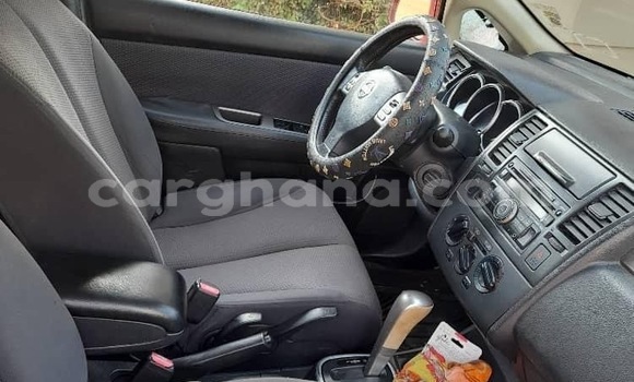 Ra Àlòkù Nissan Versa Red Ọkọ̀ in Tema ni Greater Accra Ra Àlòkù Nissan Versa Red Ọkọ̀ in Tema ni Greater Accra