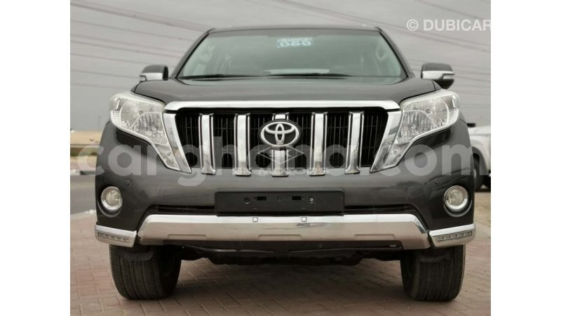 Big with watermark toyota prado ashanti import dubai 44215