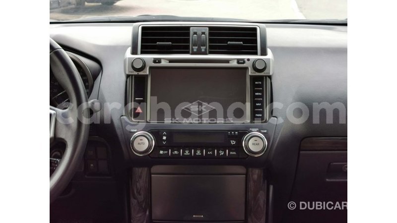 Big with watermark toyota prado ashanti import dubai 44215