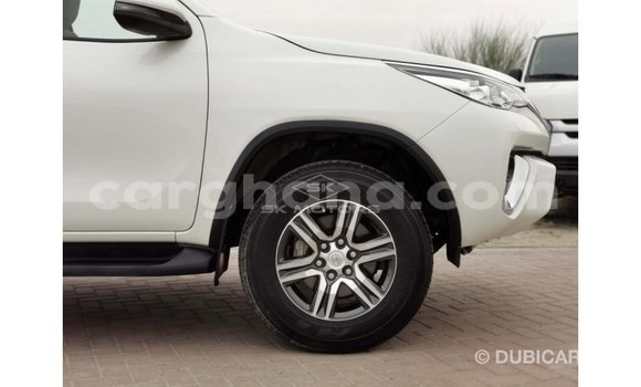 Ra Imported Toyota Fortuner funfun Ọkọ̀ in Import - Dubai ni Ashanti Ra Imported Toyota Fortuner funfun Ọkọ̀ in Import - Dubai ni Ashanti