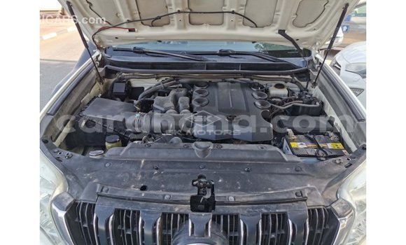 Sayi Imported Toyota Prado White Mota in Import - Dubai a Ashanti Sayi Imported Toyota Prado White Mota in Import - Dubai a Ashanti