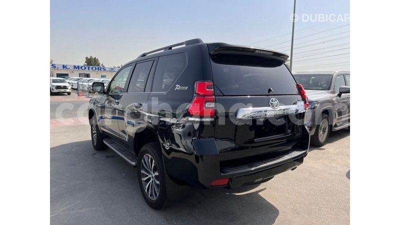 Big with watermark toyota prado ashanti import dubai 44221