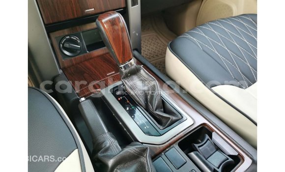 Ra Imported Toyota Prado funfun Ọkọ̀ in Import - Dubai ni Ashanti Ra Imported Toyota Prado funfun Ọkọ̀ in Import - Dubai ni Ashanti