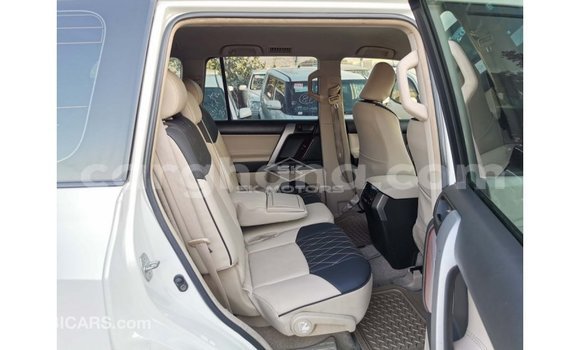 Ra Imported Toyota Prado funfun Ọkọ̀ in Import - Dubai ni Ashanti Ra Imported Toyota Prado funfun Ọkọ̀ in Import - Dubai ni Ashanti