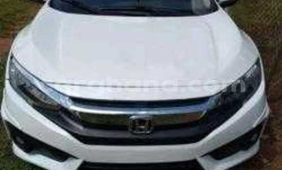 Buy Used Honda Civic White Car in Accra in Greater Accra