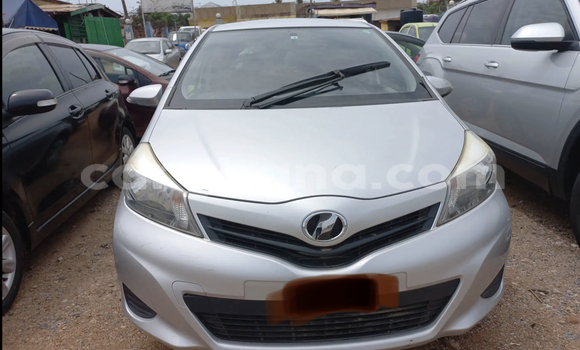 Sayi Na hannu Toyota Vitz Azurfa Mota in Accra a Greater Accra Sayi Na hannu Toyota Vitz Azurfa Mota in Accra a Greater Accra