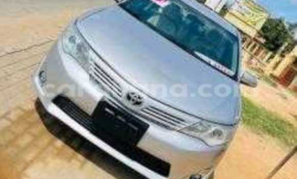 Sayi Na hannu Toyota Camry Azurfa Mota in Accra a Greater Accra Sayi Na hannu Toyota Camry Azurfa Mota in Accra a Greater Accra