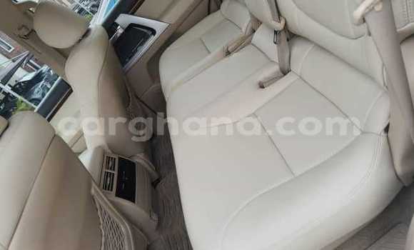 Sayi Na hannu Toyota Land Cruiser White Mota in Accra a Greater Accra Sayi Na hannu Toyota Land Cruiser White Mota in Accra a Greater Accra