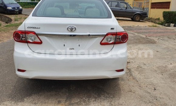 Sayi Na hannu Toyota Corolla White Mota in Sekondi–Takoradi Metropolitan a Yamma
