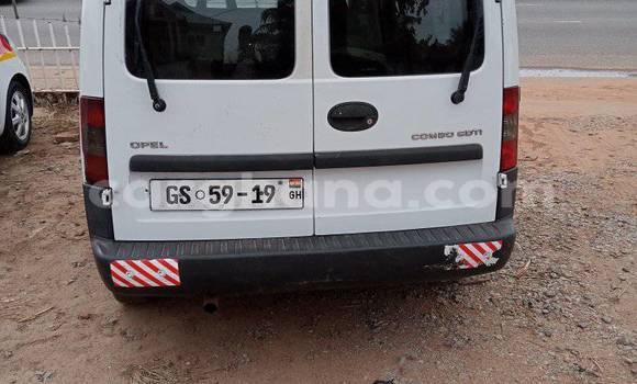 Buy Used Opel Combo White Car in Accra in Greater Accra Buy Used Opel Combo White Car in Accra in Greater Accra