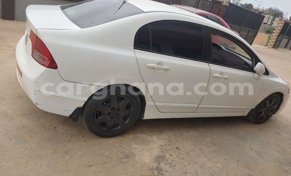 Buy Used Honda Civic White Car in Accra in Greater Accra Buy Used Honda Civic White Car in Accra in Greater Accra