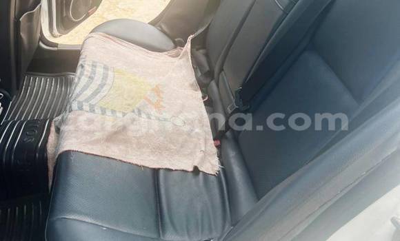 Ra Àlòkù Mercedes‒Benz C–Class funfun Ọkọ̀ in Accra ni Greater Accra Ra Àlòkù Mercedes‒Benz C–Class funfun Ọkọ̀ in Accra ni Greater Accra