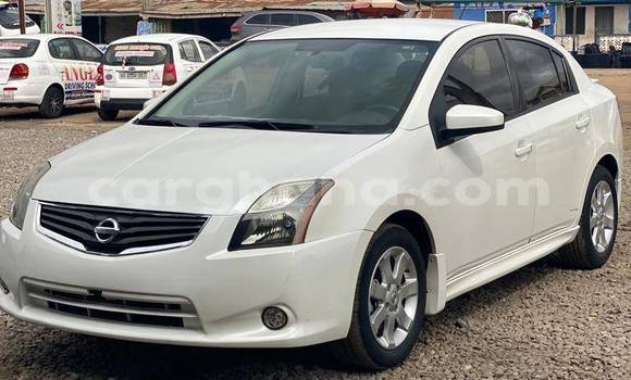 Buy Used Nissan Sentra White Car in Accra in Greater Accra