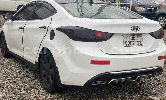 Buy Used Hyundai Elantra White Car in Accra in Greater Accra Buy Used Hyundai Elantra White Car in Accra in Greater Accra