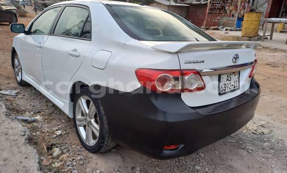 Buy Used Toyota Corolla White Car in Accra in Greater Accra Buy Used Toyota Corolla White Car in Accra in Greater Accra