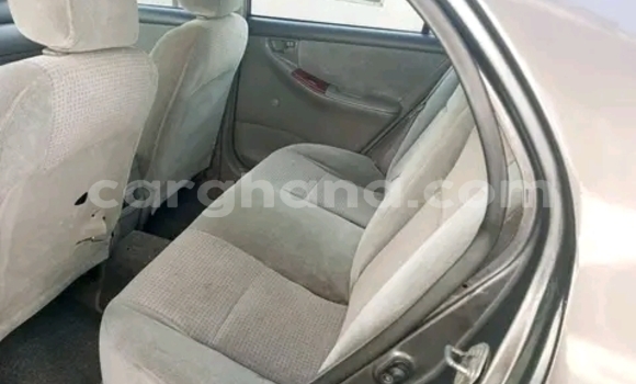 Sayi Na hannu Toyota Corolla Azurfa Mota in Accra a Greater Accra Sayi Na hannu Toyota Corolla Azurfa Mota in Accra a Greater Accra