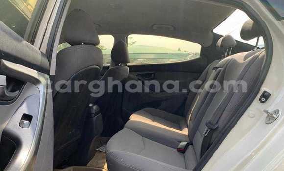 Buy Used Hyundai Elantra White Car in Accra in Greater Accra Buy Used Hyundai Elantra White Car in Accra in Greater Accra