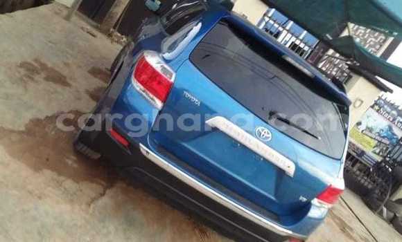 Buy Used Toyota Highlander Blue Car in Accra in Greater Accra Buy Used Toyota Highlander Blue Car in Accra in Greater Accra