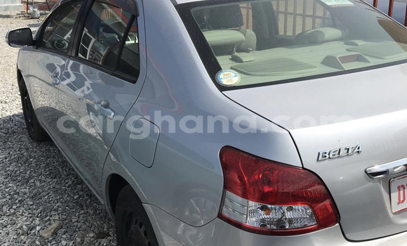 Sayi Na hannu Toyota Yaris Azurfa Mota in Accra a Greater Accra Sayi Na hannu Toyota Yaris Azurfa Mota in Accra a Greater Accra