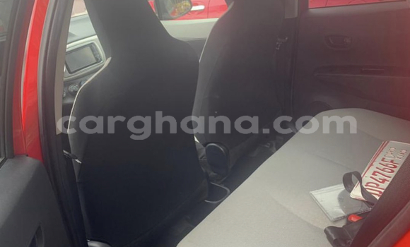Ra Àlòkù Toyota Vitz Red Ọkọ̀ in Accra ni Greater Accra Ra Àlòkù Toyota Vitz Red Ọkọ̀ in Accra ni Greater Accra