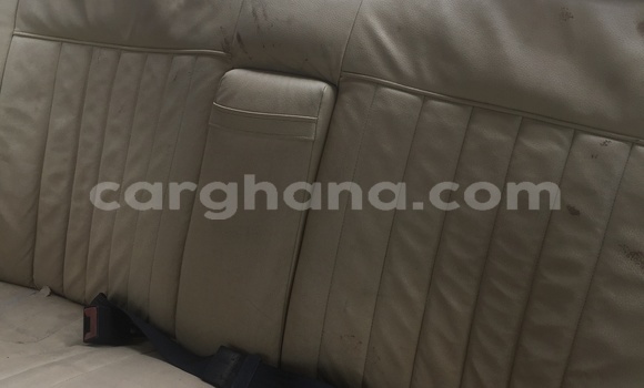Sayi Na hannu Mercedes‒Benz 190 Blue Mota in Accra a Greater Accra Sayi Na hannu Mercedes‒Benz 190 Blue Mota in Accra a Greater Accra