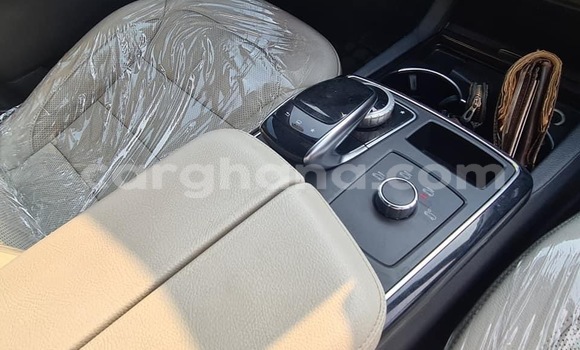 Sayi Na hannu Mercedes‒Benz GLE White Mota in Tema a Greater Accra Sayi Na hannu Mercedes‒Benz GLE White Mota in Tema a Greater Accra