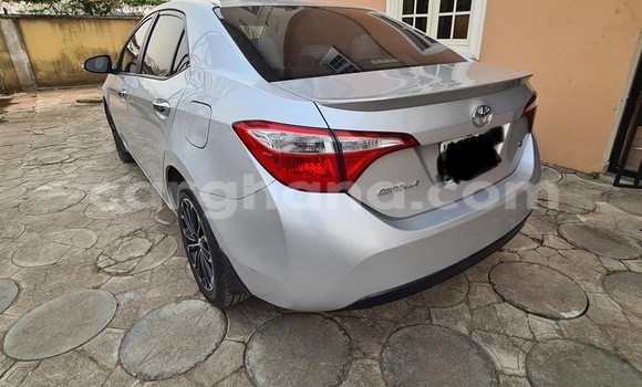 Sayi Na hannu Toyota Corolla Azurfa Mota in Tema a Greater Accra Sayi Na hannu Toyota Corolla Azurfa Mota in Tema a Greater Accra