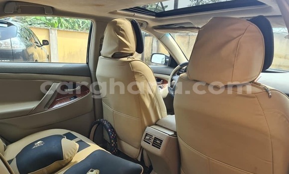 Sayi Na hannu Toyota Camry Black Mota in Tema a Greater Accra Sayi Na hannu Toyota Camry Black Mota in Tema a Greater Accra