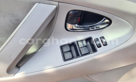 Ra Àlòkù Toyota Camry Silver Ọkọ̀ in Tema ni Greater Accra Ra Àlòkù Toyota Camry Silver Ọkọ̀ in Tema ni Greater Accra
