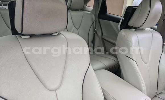 Buy Used Toyota Venza White Car in Tema in Greater Accra Buy Used Toyota Venza White Car in Tema in Greater Accra