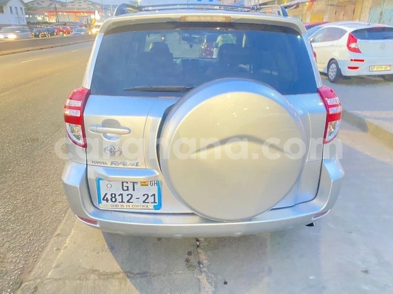 Big with watermark toyota rav4 greater accra tema 44422