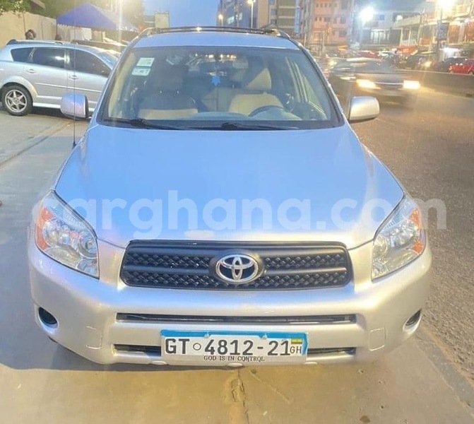 Big with watermark toyota rav4 greater accra tema 44422