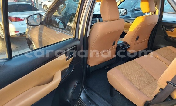 Buy Used Toyota Fortuner Brown Car in Accra in Greater Accra Buy Used Toyota Fortuner Brown Car in Accra in Greater Accra
